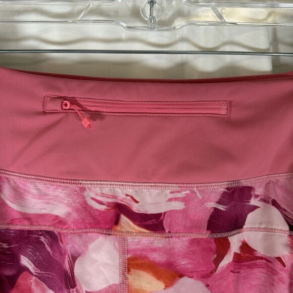 Athleta Printed Run with It Shorts Women's 1X Pink 4.5" Inseam Lined Zip Pocket - Picture 9 of 10